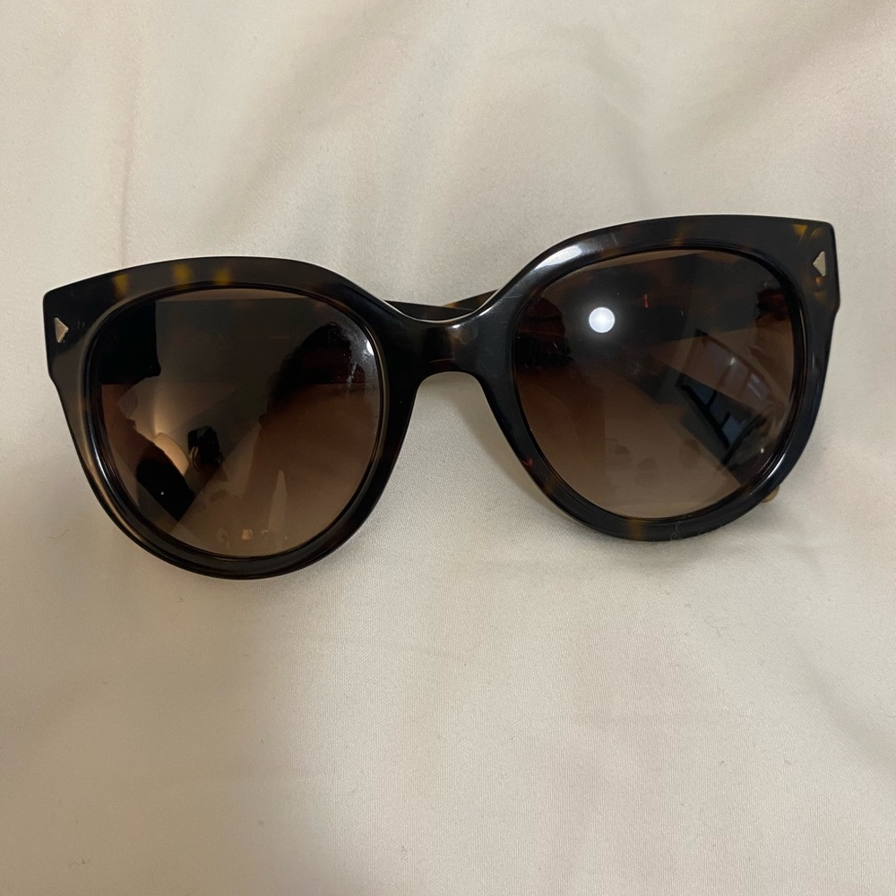 Prade Tortoises/Brown Sunglasses